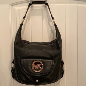 Leather Michael Kors shoulder bag with pockets galore